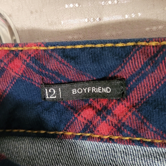 Jeans - Picture 3 of 3